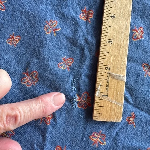 Williams Sonoma Blue Floral French Style Vintage Tablecloth - Picture 7 of 7